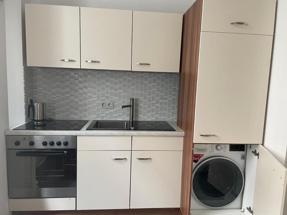 Luxury 60M2 Appartement In Wilhelmstadt Berlin Exteriör bild