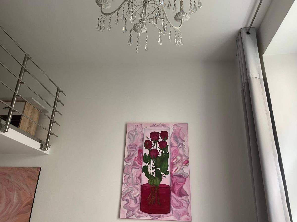 Luxury 60M2 Appartement In Wilhelmstadt Berlin Exteriör bild